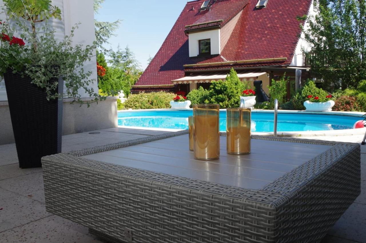 Gaestehaus Gaens - Ferienzimmer Schirgiswalde-Kirschau Eksteriør bilde
