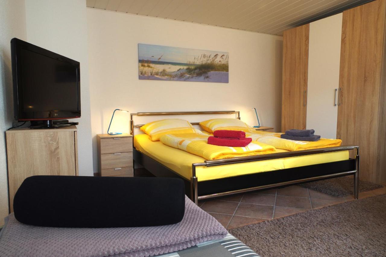 Gaestehaus Gaens - Ferienzimmer Schirgiswalde-Kirschau Eksteriør bilde